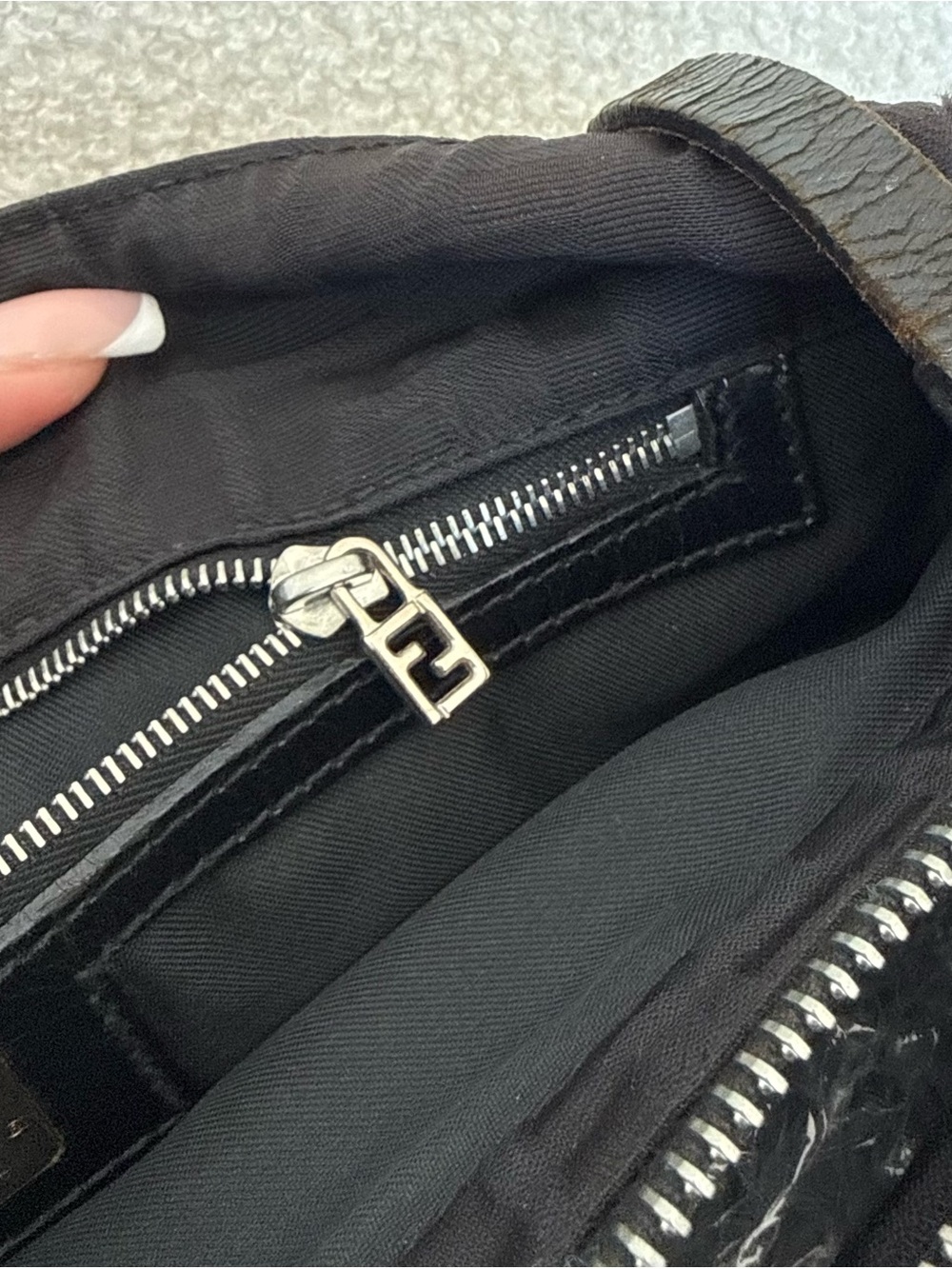Authentic Fendi Shoulder Bag - Picture 12 of 12
